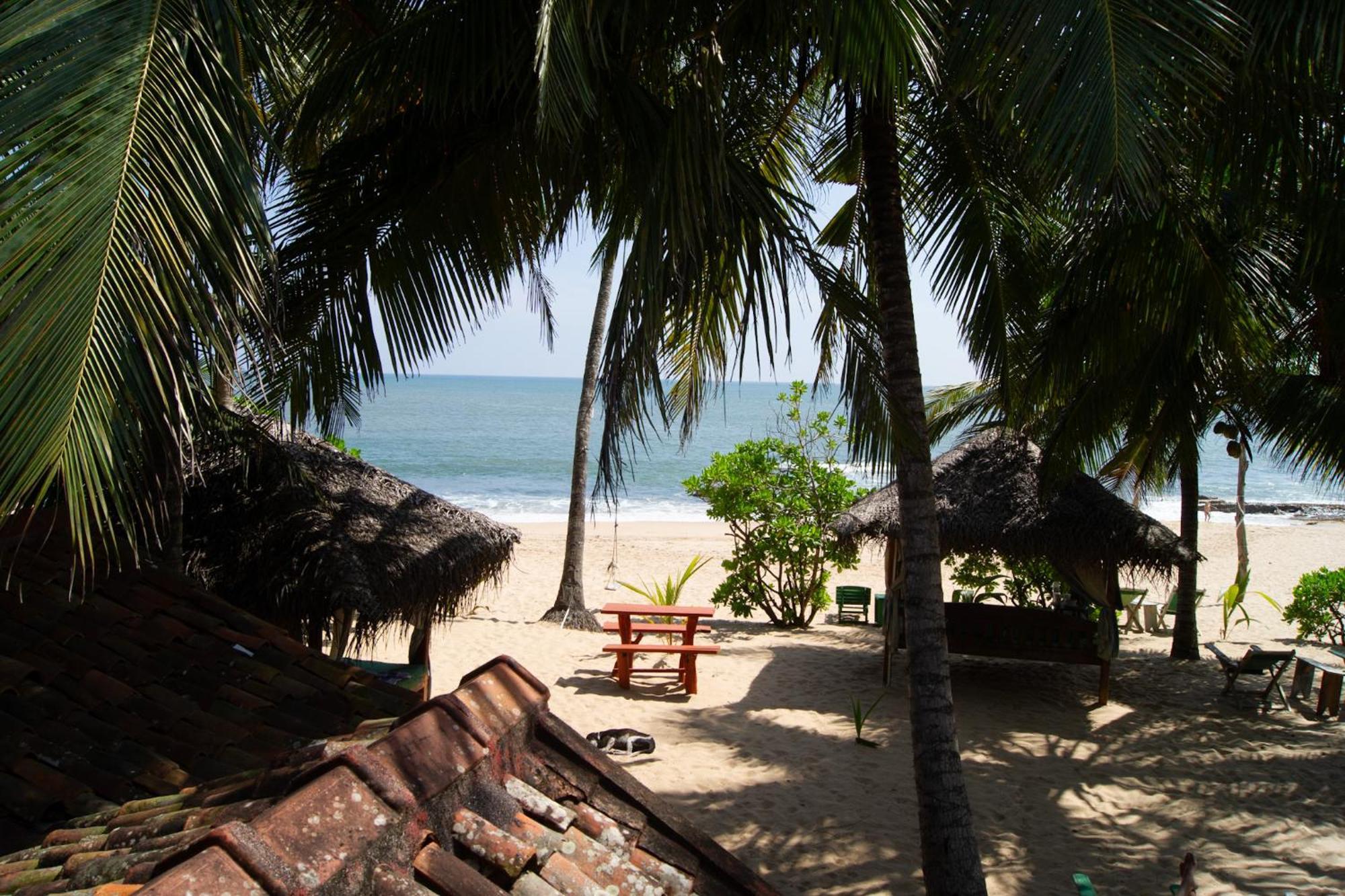 Ibisbird Beach Bungalows, Sport, Spa And Restaurant タンガラ エクステリア 写真