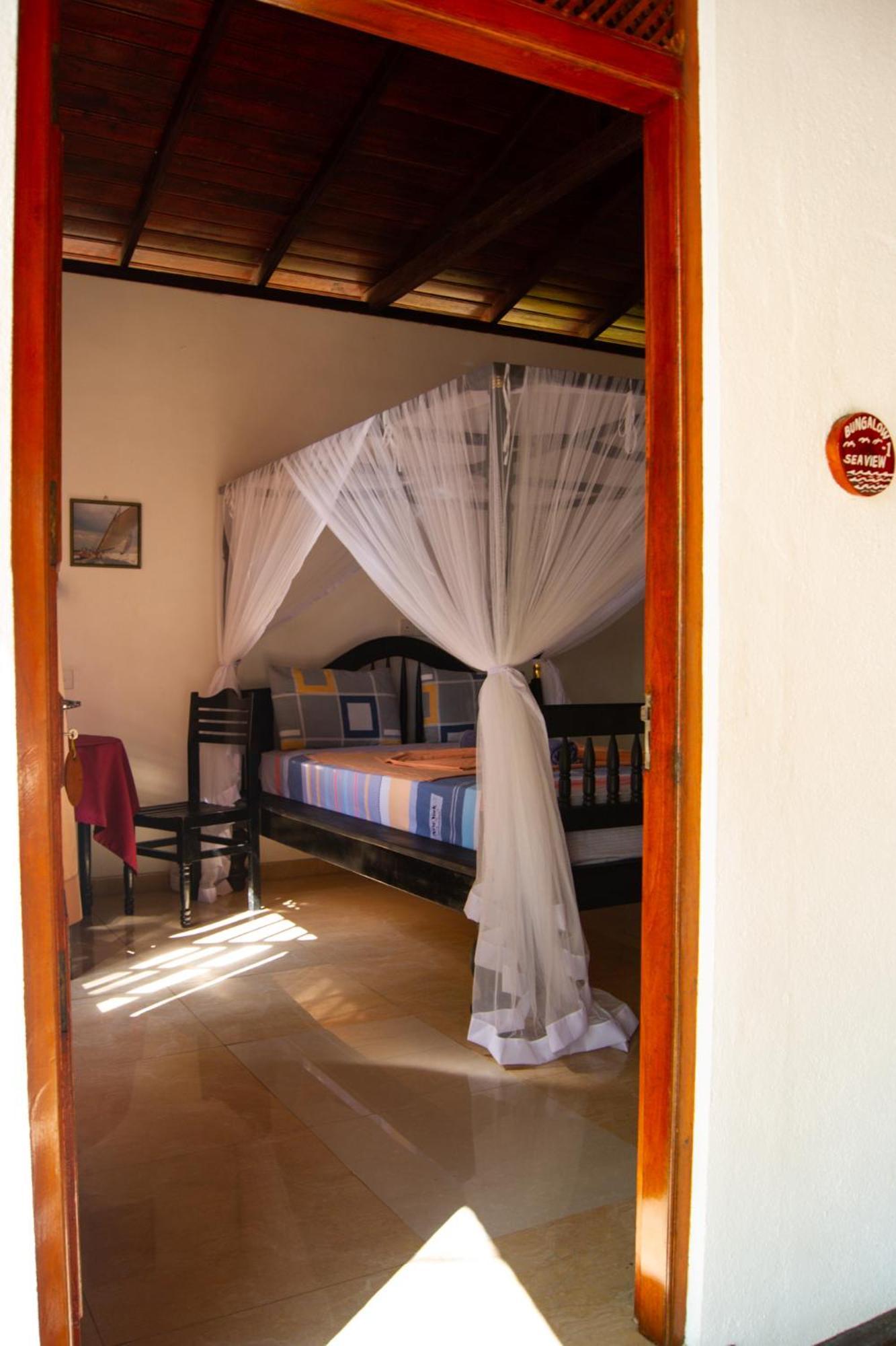 Ibisbird Beach Bungalows, Sport, Spa And Restaurant タンガラ エクステリア 写真